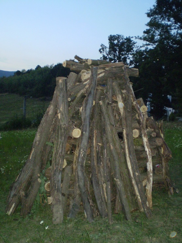 Fotogaléria Povstalecká vatra k 64. výročiu SNP (11) Povstalecká vatra k 64. výročiu SNP